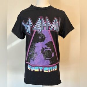 Def Leppard “Hysteria” Black Band Tee Size Small